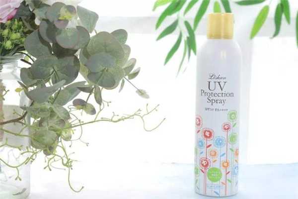 防晒喷雾和bb霜哪个先用?防晒喷雾和蜜粉哪个先用 防晒喷雾和bb霜哪个先用?防晒喷雾和蜜粉哪个先用