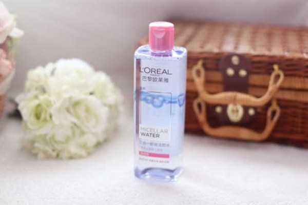 卸妆水和卸妆油有哪些区别?卸妆水和卸妆油适合卸浓妆吗 卸妆水和卸妆油有哪些区别?卸妆水和卸妆油适合卸浓妆吗