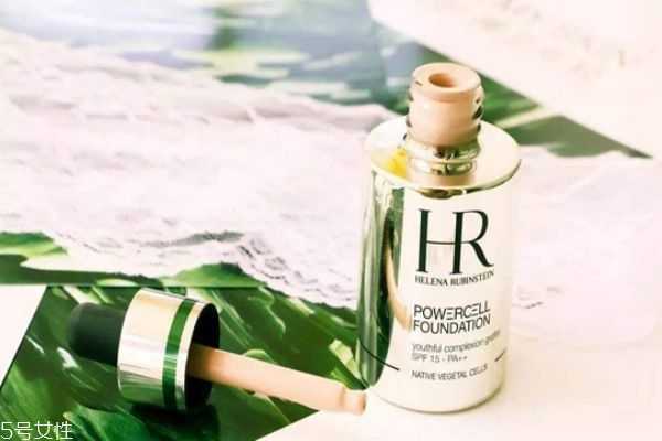 粉底和素颜霜先用哪个?素颜霜粉底液使用步骤 粉底和素颜霜先用哪个?素颜霜粉底液使用步骤