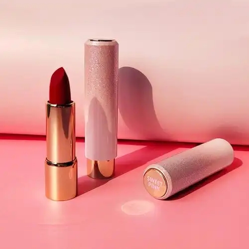 唇釉擦不掉是劣质的吗?劣质唇釉涂了嘴巴会怎样