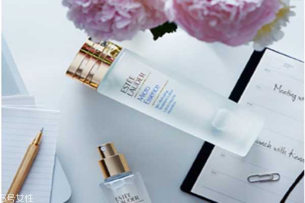 雅诗兰黛原生液可以当爽肤水用吗