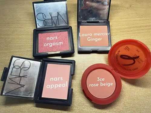 腮红可以打造果冻妆容吗 腮红可以打造果冻妆容吗