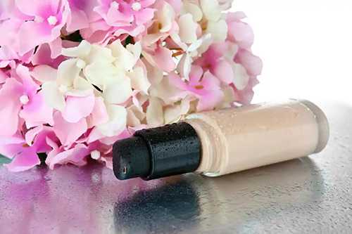 粉底霜需要重点涂T区位置吗