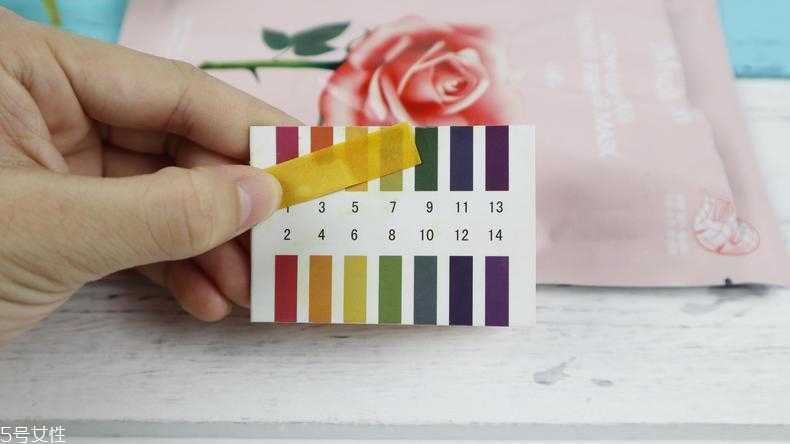 jm蜂蜜面膜和jm玫瑰面膜哪个好