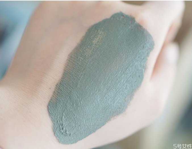 泥膜弄进眼睛怎么办?泥膜敷太久会怎样 泥膜弄进眼睛怎么办?泥膜敷太久会怎样