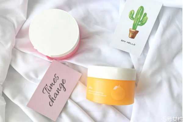 ukiss卸妆膏和芭妮兰卸妆膏哪个好?怎样选择卸妆产品 ukiss卸妆膏和芭妮兰卸妆膏哪个好?怎样选择卸妆产品