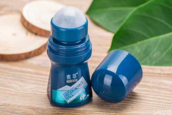 止汗露能治疗汗手症吗？止汗露去狐臭的副作用