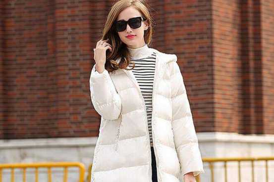 适合搭配羽绒服的发型 穿羽绒服适合什么发型