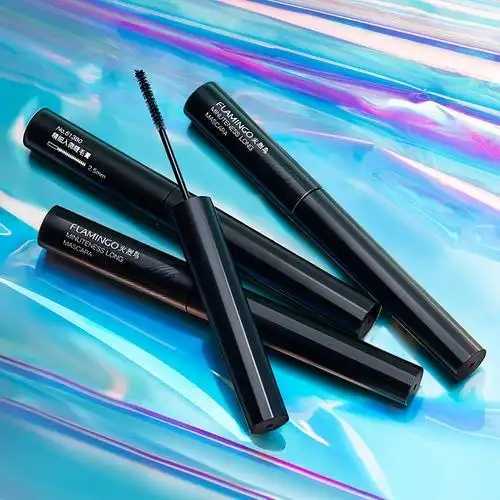 睫毛膏进入眼睛有事吗