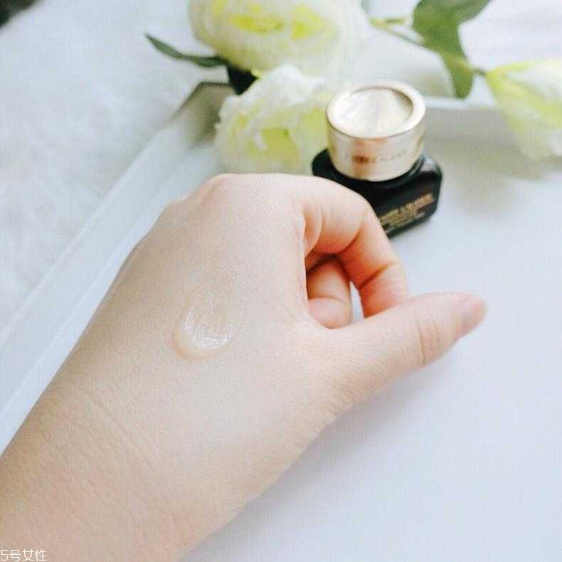 雅诗兰黛抗蓝光眼霜好用吗