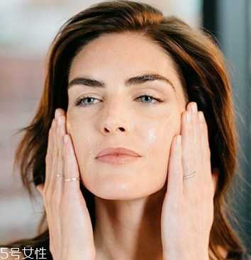 混合肌精华液推荐 混合肌精华液推荐