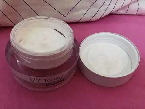 素颜霜和气垫哪个好用