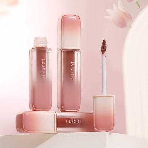 唇蜜能放高温下保存吗