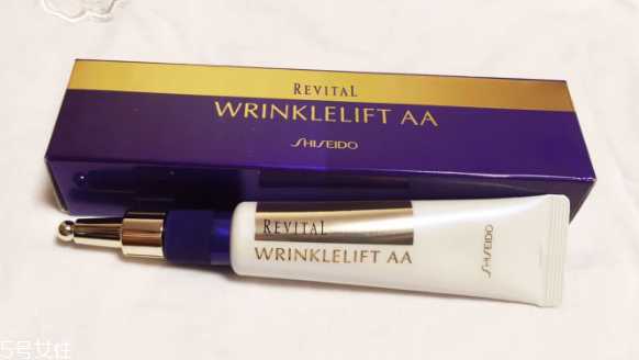 眼霜会引起脂肪粒吗 这两者是毫无关系