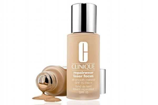 补妆可以用粉底液吗？用粉底液出门怎么补妆