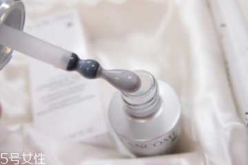 兰蔻小黑瓶肌底液适合什么年龄