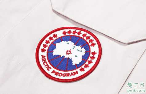 加拿大鹅有几种标识?加拿大鹅黑标和普标的区别 加拿大鹅有几种标识?加拿大鹅黑标和普标的区别