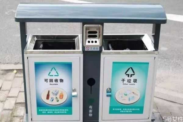 口红属于什么垃圾?用完的化妆品瓶子属于什么垃圾 口红属于什么垃圾?用完的化妆品瓶子属于什么垃圾