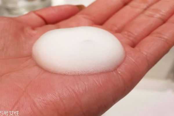 欧缇丽洗面奶孕妇能用吗