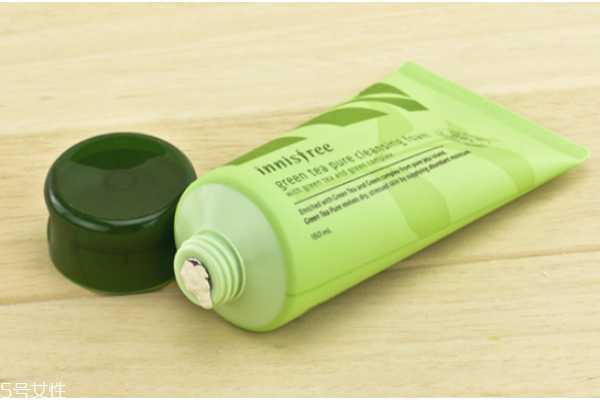 适合20岁用的洗面奶