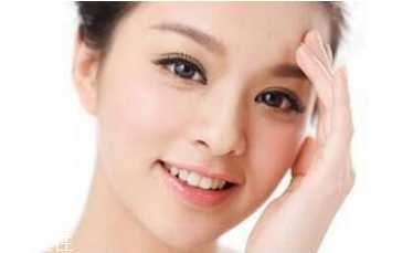 油性皮肤怎么洗脸 油性皮肤洗脸的具体步骤