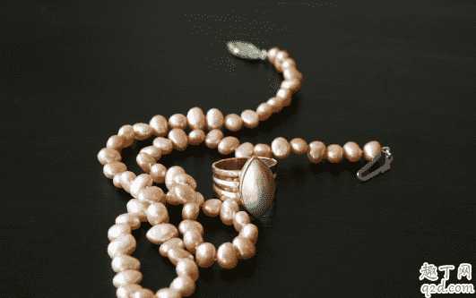 珍珠的光泽度可以改吗?珍珠戴久了影响光泽吗 珍珠的光泽度可以改吗?珍珠戴久了影响光泽吗