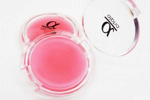 唇冻可以当口红用吗？唇冻和口红的区别