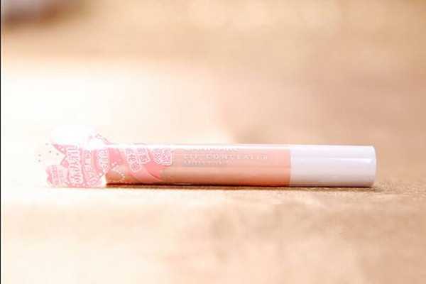 什么是唇部遮瑕膏？遮瑕膏可以当唇部遮瑕膏吗