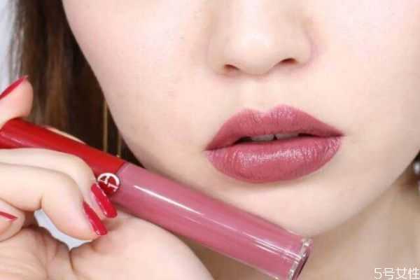 阿玛尼口红哪个色号最火？阿玛尼卖得最火的口红