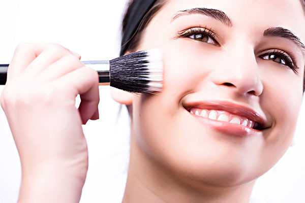 怎样化妆不浮粉？散粉扑多久洗一次