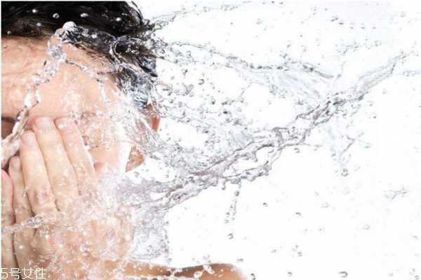 植美村洗面奶有泡沫么 植美村洗面奶有泡沫么