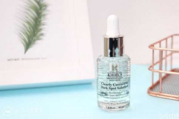 精华液每天早晚都要用吗?精华液每次使用多少 精华液每天早晚都要用吗?精华液每次使用多少