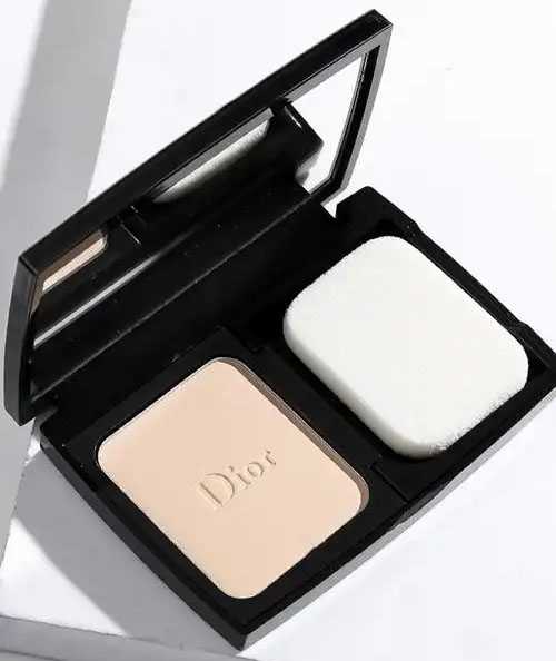 粉饼适用人群有哪些?粉饼适合多大年龄用 粉饼适用人群有哪些?粉饼适合多大年龄用