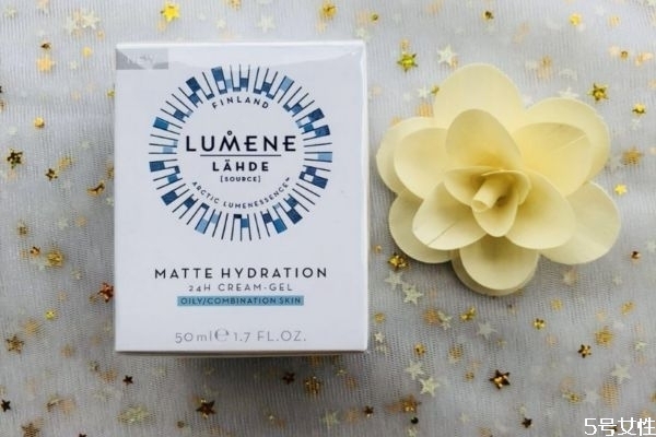 lumene24小时保湿面霜好用吗? lumene24小时保湿面霜好用吗?