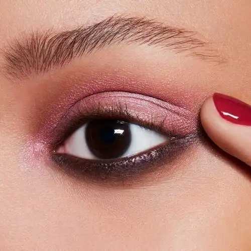 眼影可以当高光吗