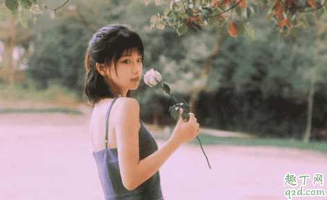 用什么方法可以让月经推迟绝经?怎么判断自己快绝经了 用什么方法可以让月经推迟绝经?怎么判断自己快绝经了