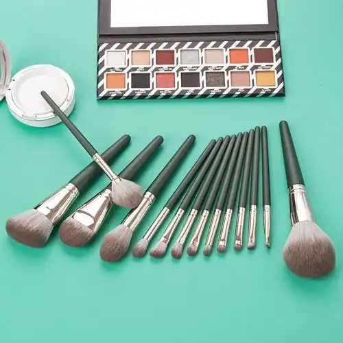 粉底刷能刷气垫吗 粉底刷能刷气垫吗