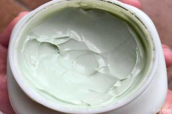 泥膜洗掉还是擦掉？用完泥膜后的护肤步骤