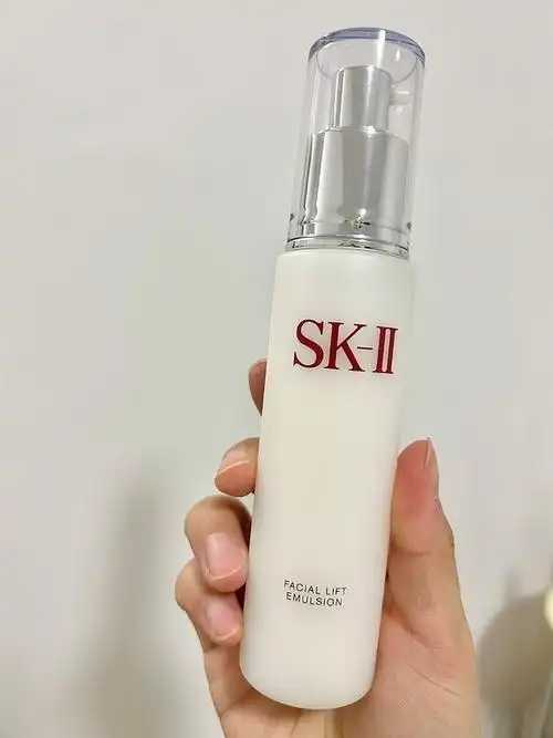 乳液含有激素吗