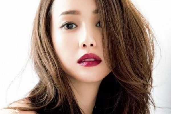 秋季适合哪些妆容 秋季适合画的妆容