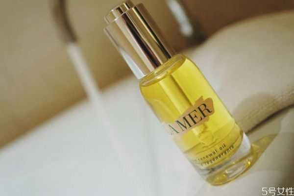 ​精华油适合夏天用吗？精华油适合天天用吗