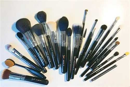 斜角眼线刷是什么