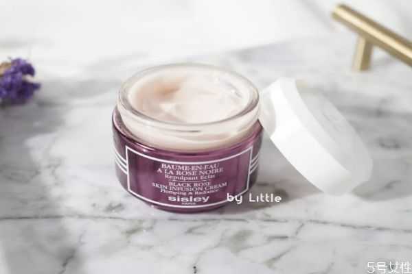 适合冬季使用的面霜有哪些?冬天面霜公认最好用 适合冬季使用的面霜有哪些?冬天面霜公认最好用