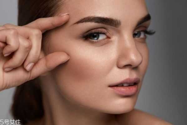鹅蛋脸适合什么眉形？适合鹅蛋脸的眉型