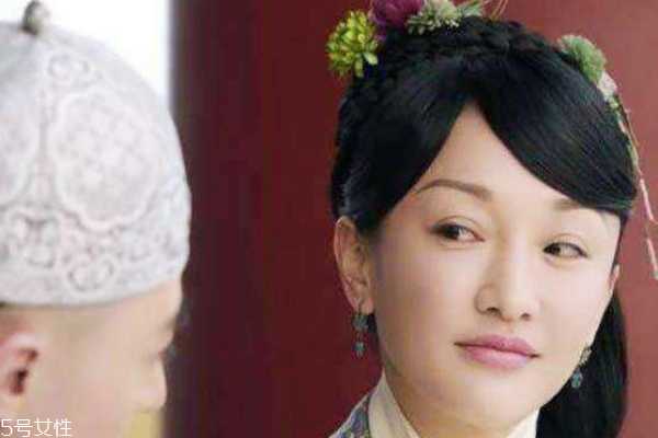 脸上皱纹怎么突然增多 脸上皱纹怎么突然增多