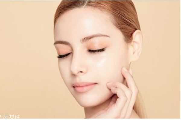 先用防晒还是先用隔离? 先用防晒还是先用隔离?