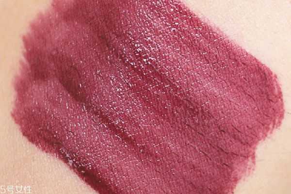 burberry气垫唇釉怎么样? burberry气垫唇釉怎么样?
