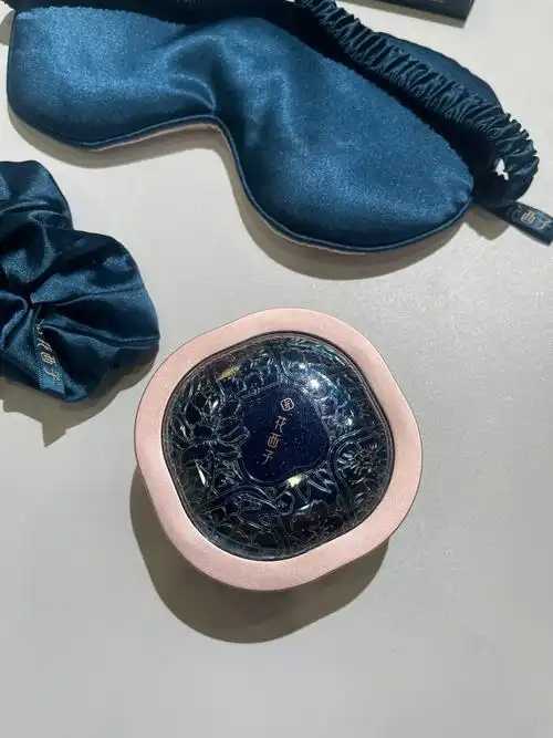 定妆用哑光蜜粉还是珠光蜜粉好