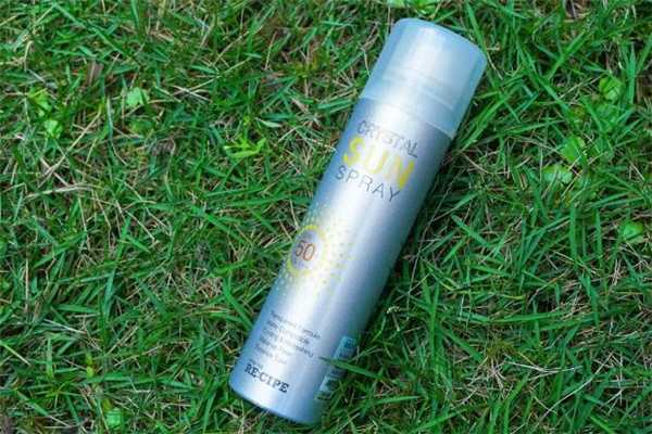 防晒喷雾按不动了怎么办？防晒喷雾喷不出来怎么办