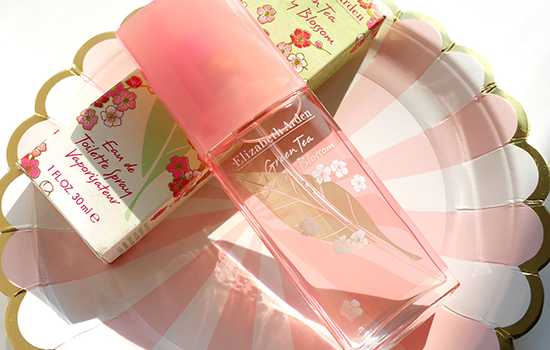 雅顿香水是什么档次？雅顿香水哪款好闻